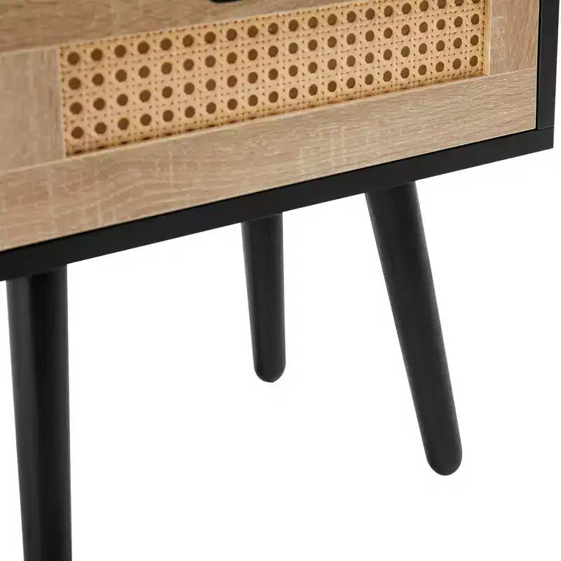 Tavolino da salotto con cassetto in rattan e gambe in legno massello, Nero