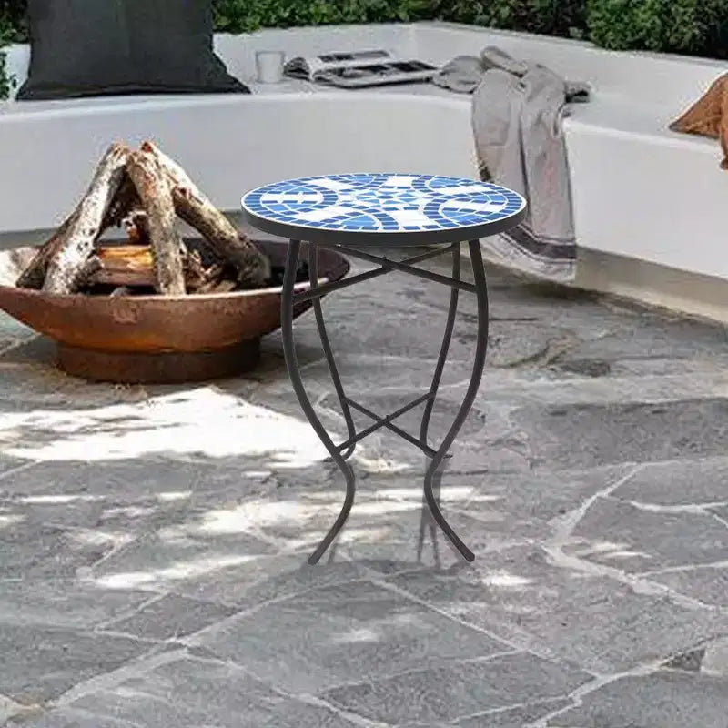 Tavolino rotondo con mosaico