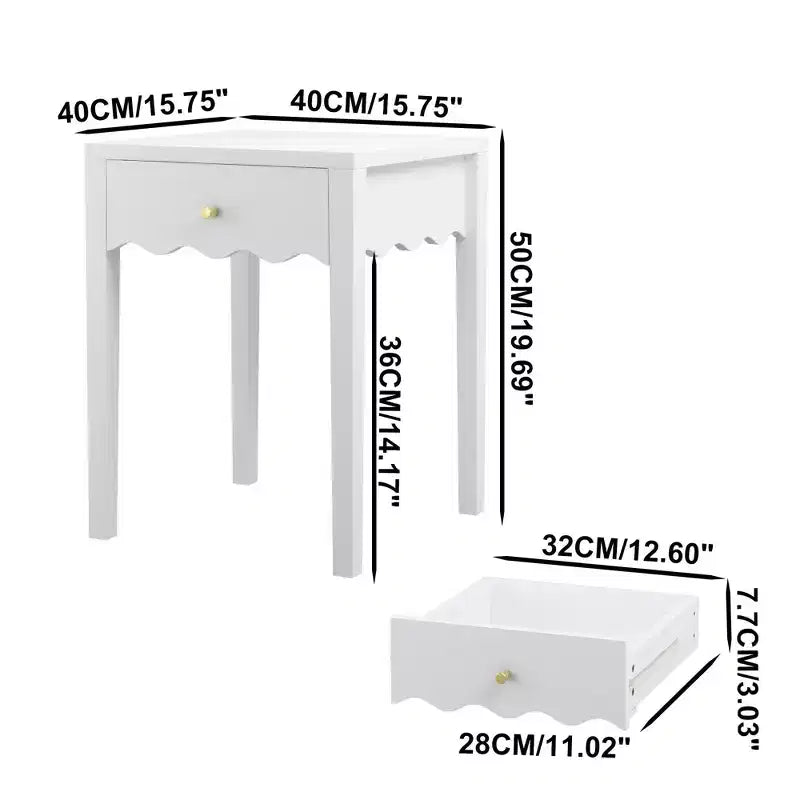 Comodino Bianco con Cassetto Ondulato e Grembiule – 15.7"L x 15.7"P x 16.69"A, MDF, 1 Cassetto